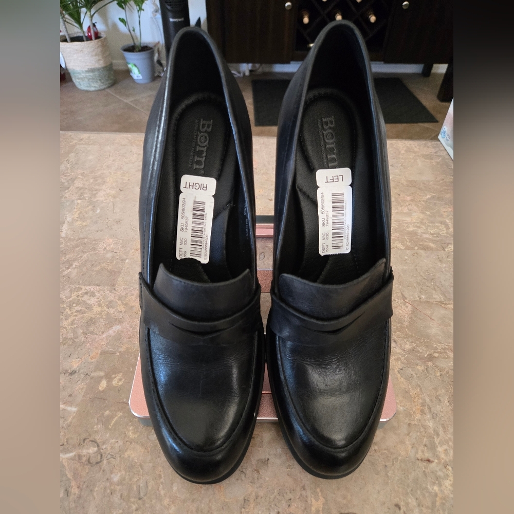 BORN Women's Kasi.   Size 11  Women's - Picture 2 of 11
